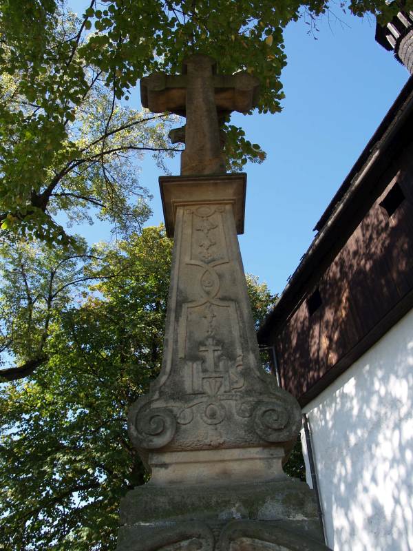 Kříž u kostela, 1807